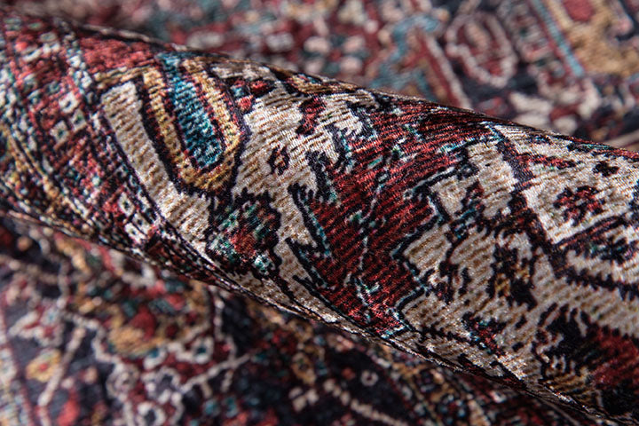 Karachi 4 Burgundy Traditional Rug