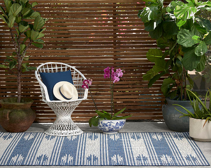 Riviera 7 Blue Abstract Shibori Outdoor Rug