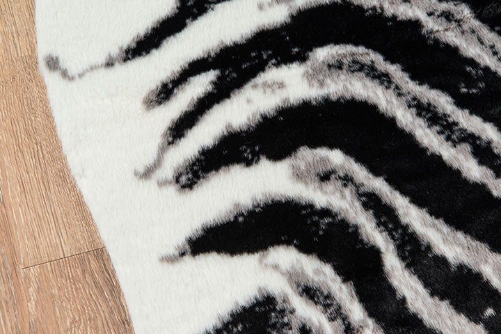 Acadia Zebra Rug