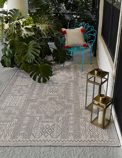 Hampton 10 Grey Moroccan Zigzag Rug
