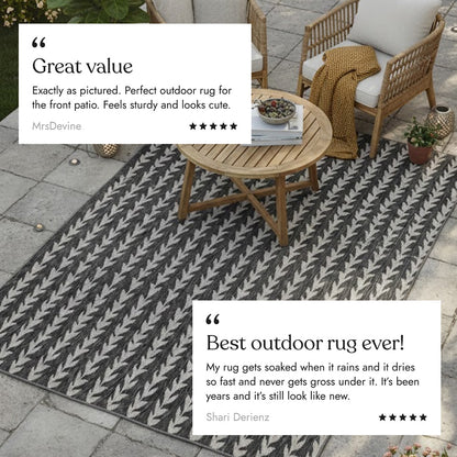 Villa Outdoor Rug Amalfi Charcoal - Hose-Washable & Stain-Resistant