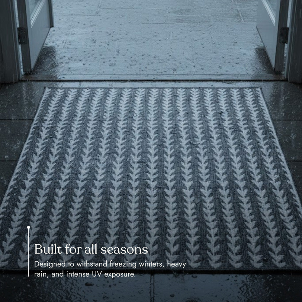 Villa Outdoor Rug Amalfi Charcoal - Hose-Washable & Stain-Resistant