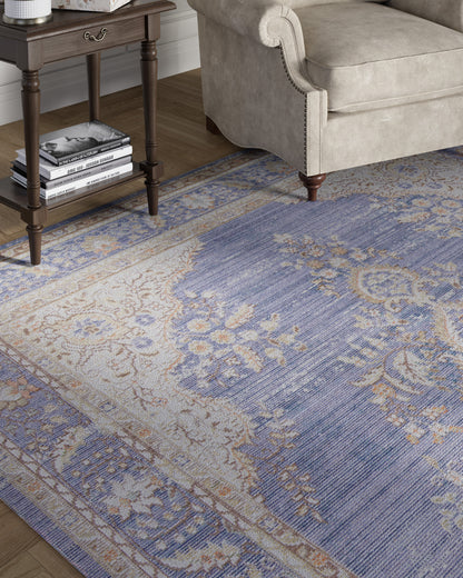 Isabella 1 Periwinkle Soft-Touch Vintage Rug