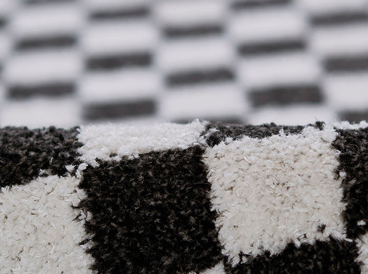 Kaia 1 Checkered Black Shag Rug