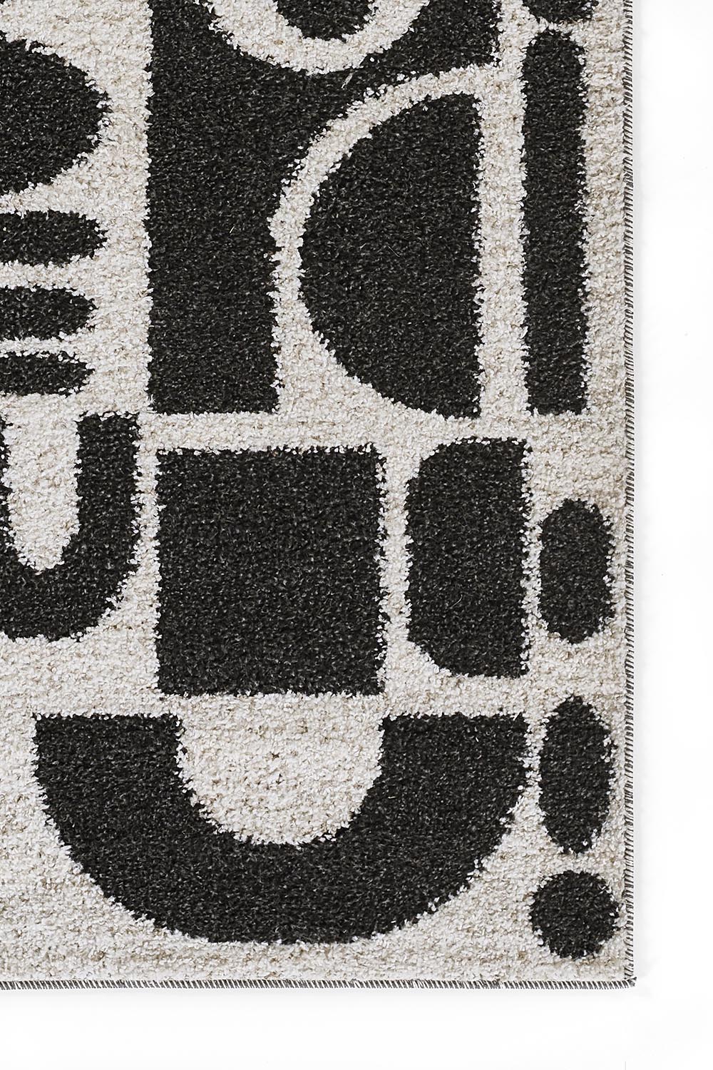 Kaia 2 Abstract Black Shag Rug