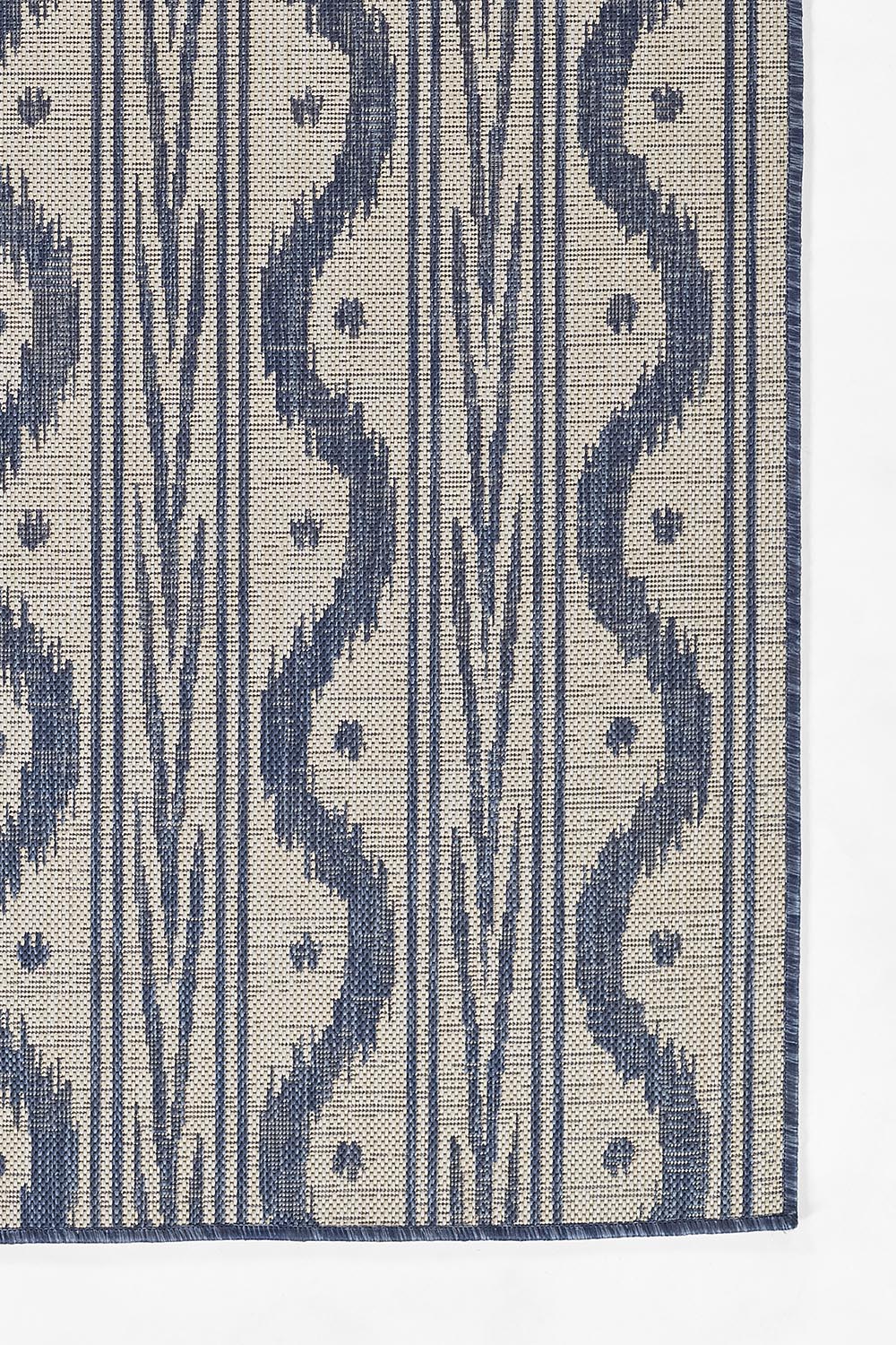 Riviera 5 Blue Wavy Outdoor Rug
