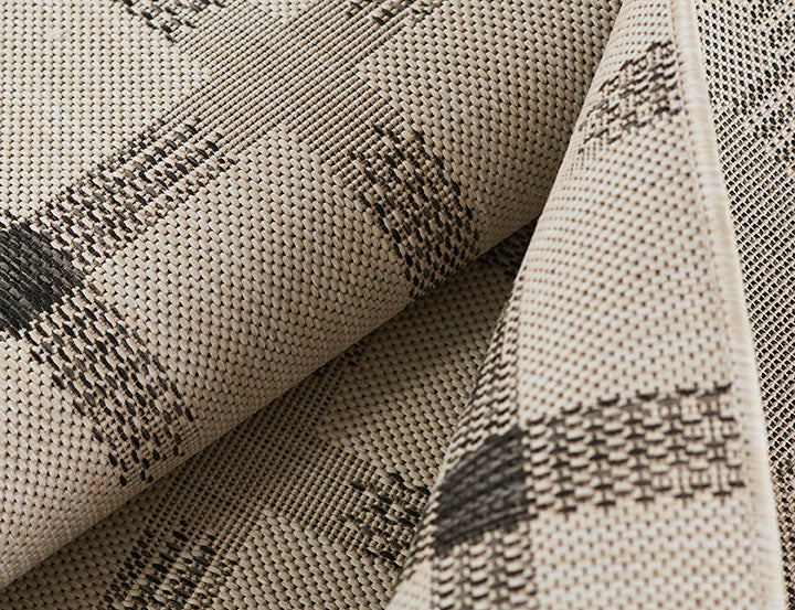 Riviera 8 Ivory Plaid Outdoor Rug
